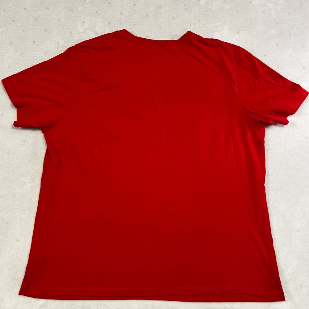 Nike Big Swoosh Athletic Cut Men’s Red Graphic T-Shirt XL White Black Logo - Picture 3 of 9